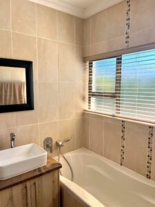 Oceanview House Bathroom