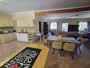 Henties Bay House 4 bedroom