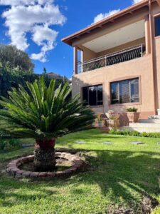 Auasblick, Windhoek House Yard 3